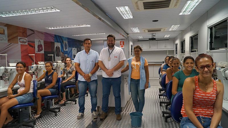 IMP inicia aulas do curso  de pesponto de calçados