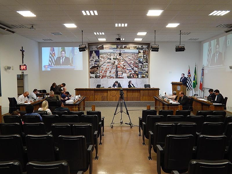 Saúde e Obras: Câmara aprova empréstimo para aquisição de veículos