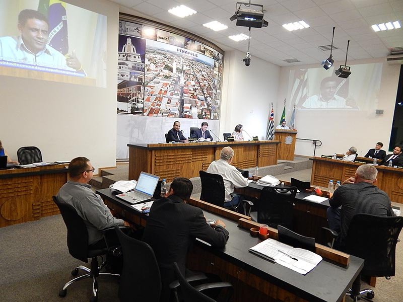 Vereador Tiquinho quer estudos para atendimento com creches e escolas em pontos facultativos