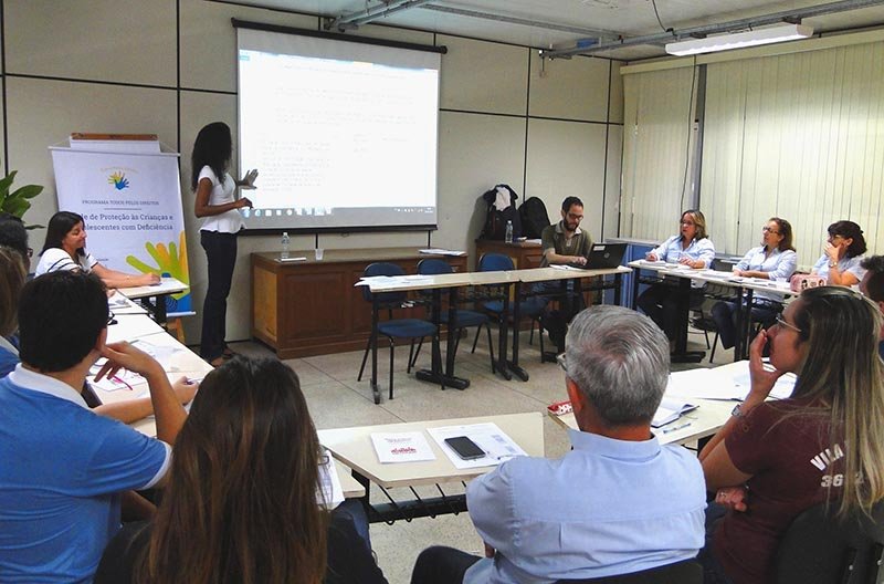 Fórum discute ações para pessoas com deficiência na sexta, dia 17
