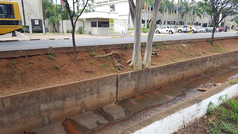 Maria Chica: Vereador quer análise de estrutura em córrego