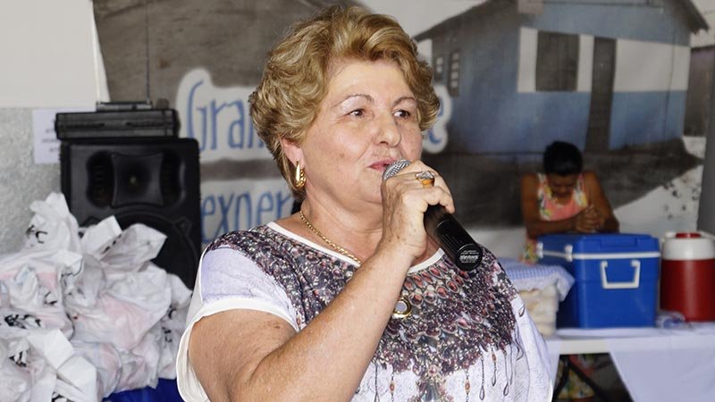 Fundo Social entrega cestas natalinas para famílias assistidas