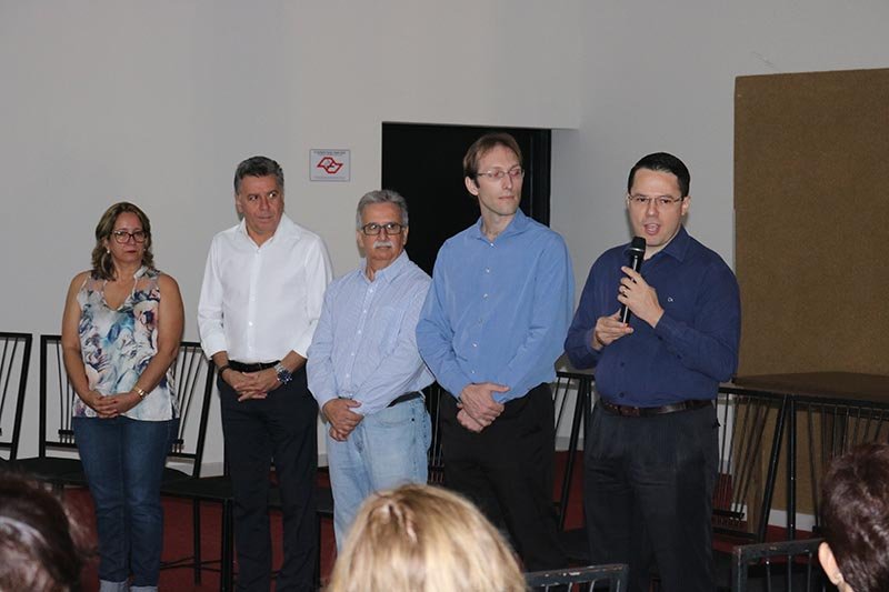 Professores fazem mostra de projetos cooperativos do programa A União Faz a Vida