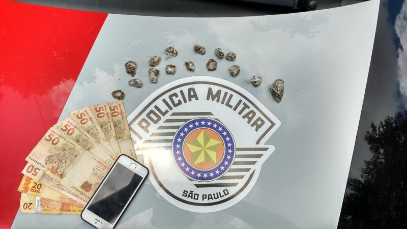 PM flagra atendente e menor com maconha no Tropical