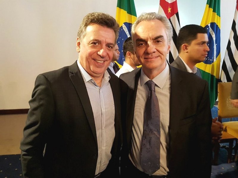 Detalhes Notícia