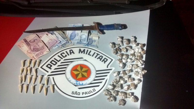 Polícia de Glicério prende jovem com maconha e crack