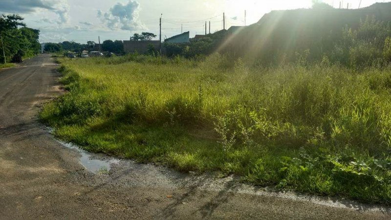 Câmara pede ajuste em lei de multas em casos de terrenos baldios