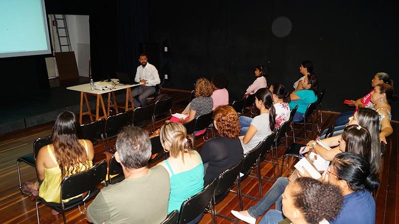 Informatização da saúde: Capacitação prepara enfermeiros para sistema online