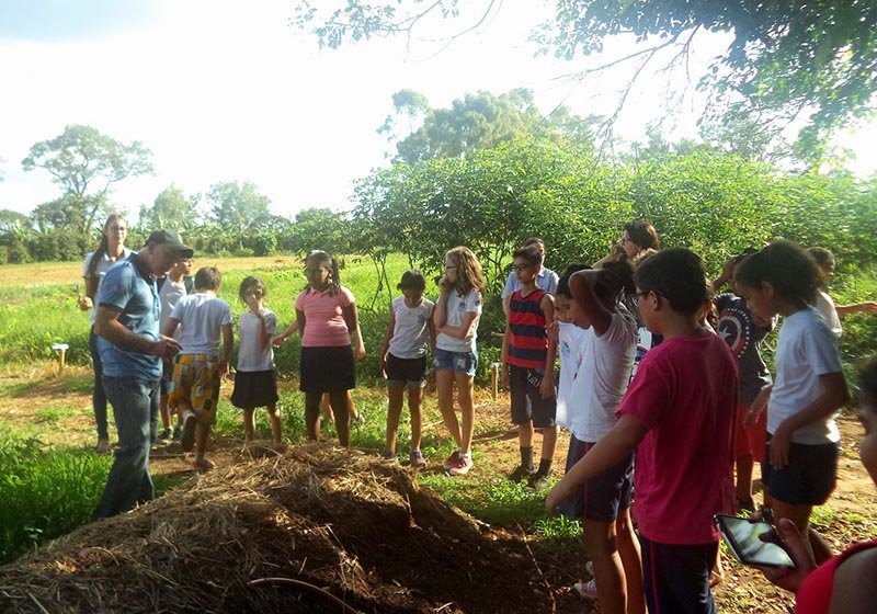 Programação especial: Estudantes participam de ações para conservação do solo