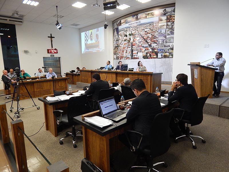 Câmara aprova mudança para pagamentos de obrigações de pequeno valor pela prefeitura