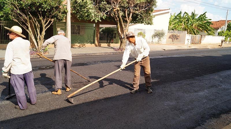 Avenidas Goiás, Minas Gerais e Bahia são recapeadas