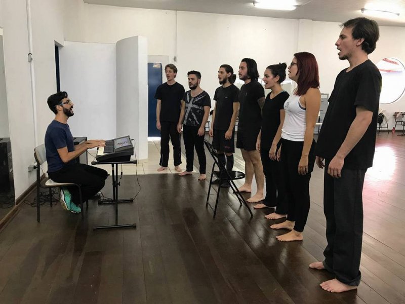 Penápolis terá oficina de música e canto para atores