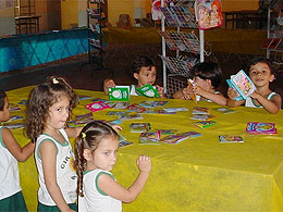 Termina hoje Feira do Livro em Avanhandava