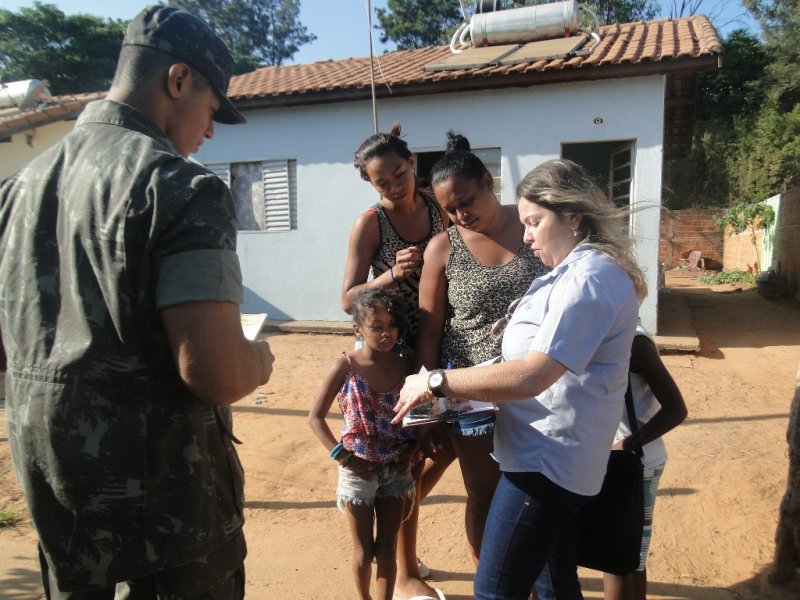 Descarte do lixo: Centro de Educação Ambiental realiza trabalho educativo