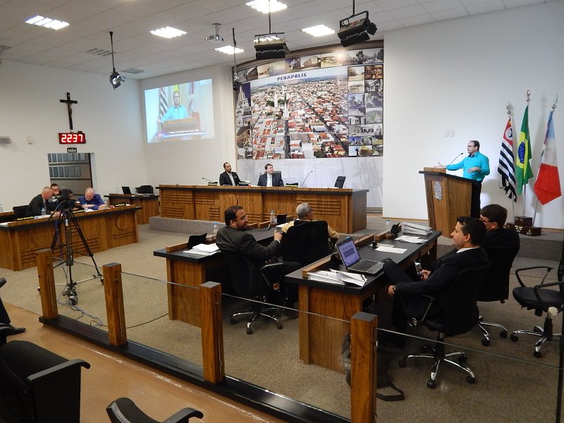 Câmara votará obrigatoriedade de divulgação antecipada sobre alterações de trânsito