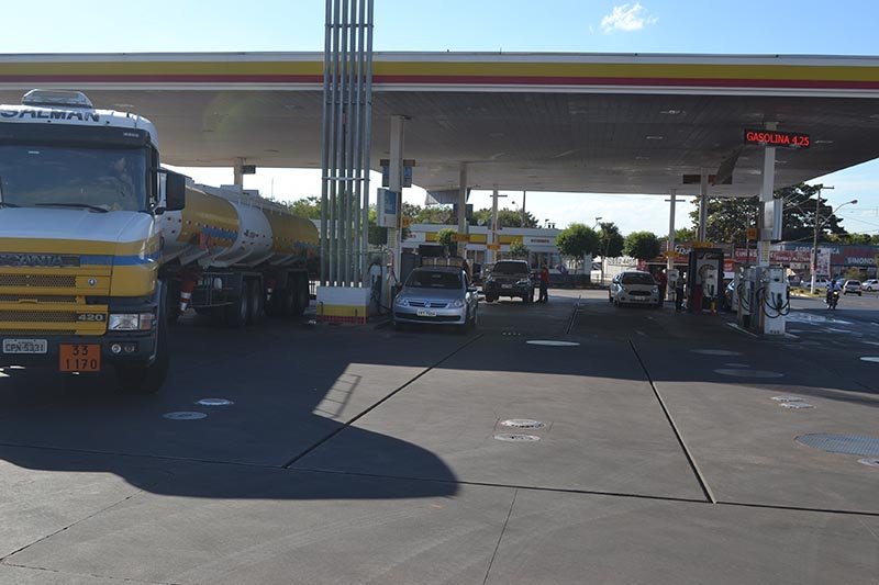 Diminuição da greve possibilita melhora no abastecimento