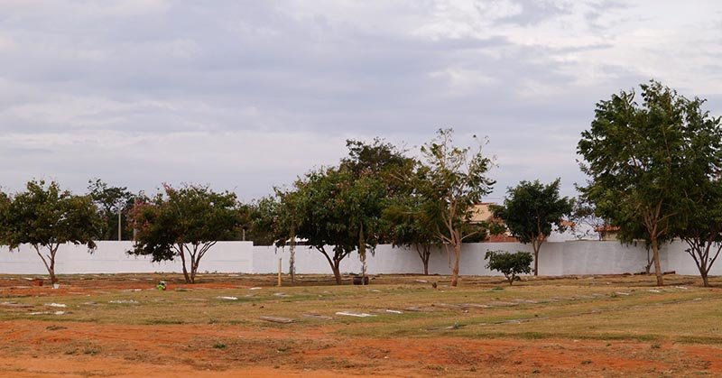 Cemitério Jardim da Paz recebe melhorias para cercamento