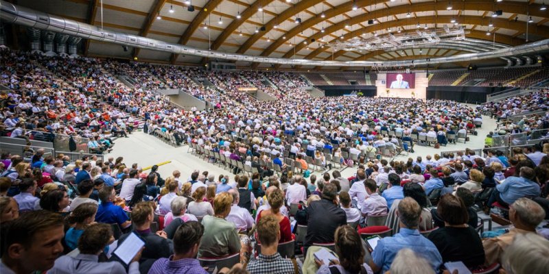 Testemunhas de Jeová promovem congresso anual