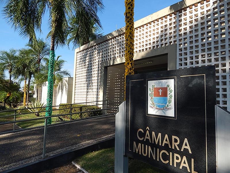 Direitos: Câmara votará promoção para portador de câncer