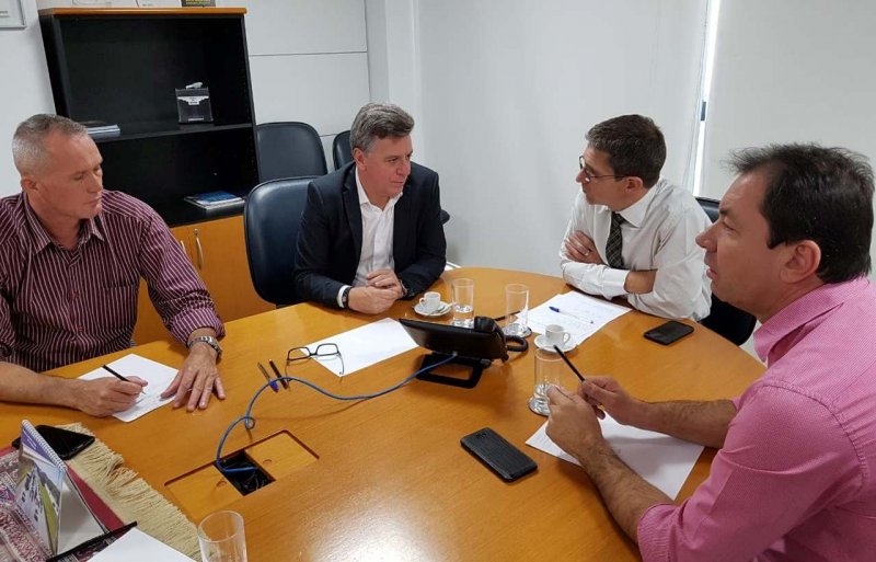 Implantação da rotatória da Bonolat é discutida na Artesp