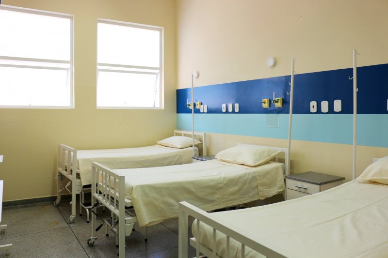 Rotary Clube entrega mais dois quartos reformados na Santa Casa