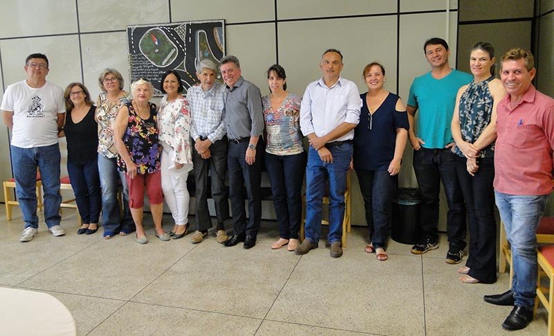 Membros do Conselho Municipal do Idoso tomam posse