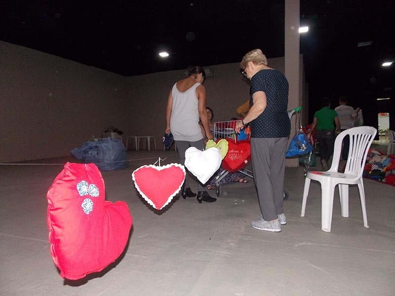 Natal do Coração: Troca de alimentos por corações acontece hoje no Garden