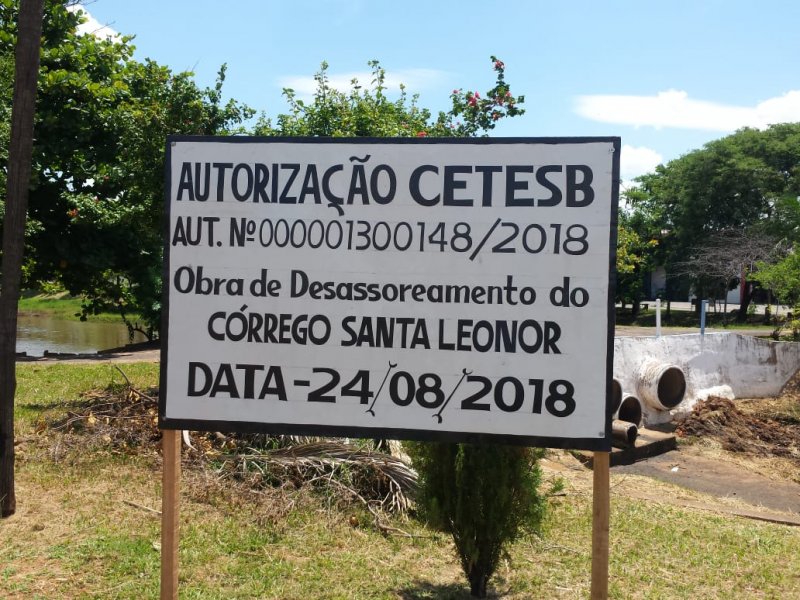 Santa Leonor: Prefeitura obtém licença para desassorear córrego