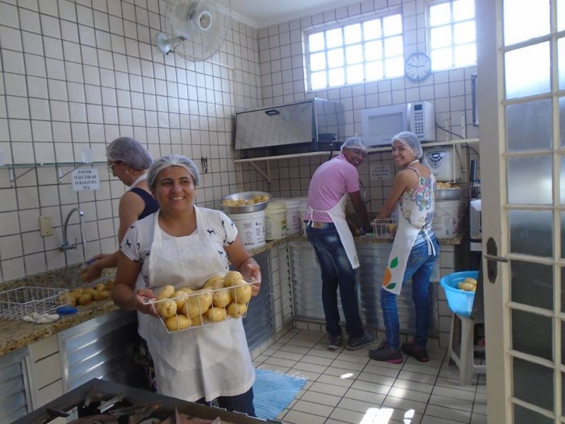 Lactário distribui hoje suas Batatas Recheadas