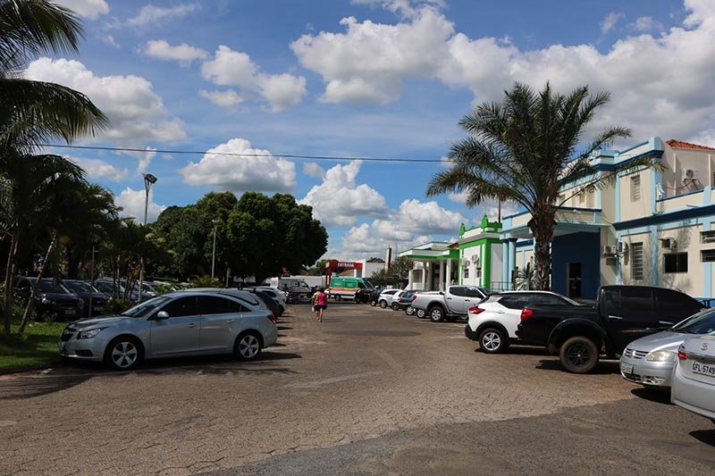 Vereador quer melhor iluminação de frente da Santa Casa