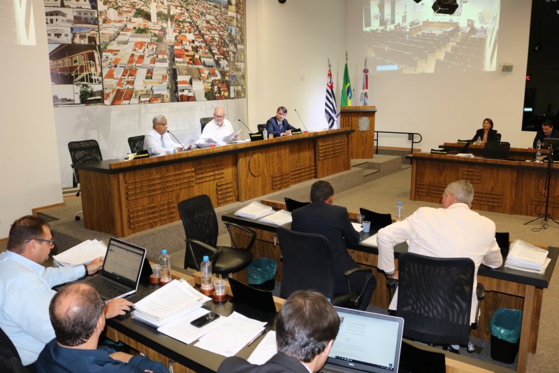 Aprovado projeto para regularização de 12 imóveis