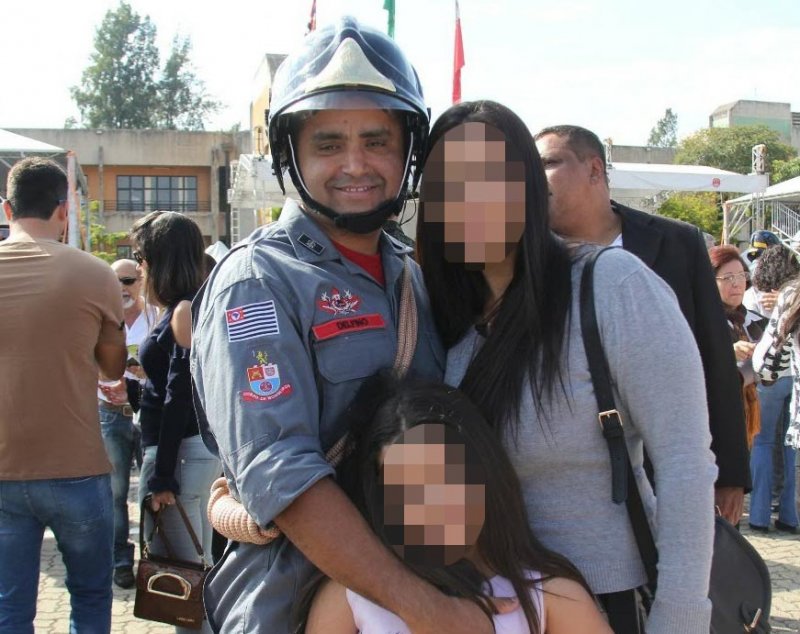Incêndio destrói loja e bombeiro morre soterrado em Araçatuba