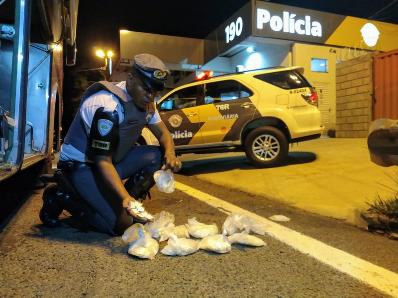 TOR prende auxiliar com mais de 1 mil porções de cocaína