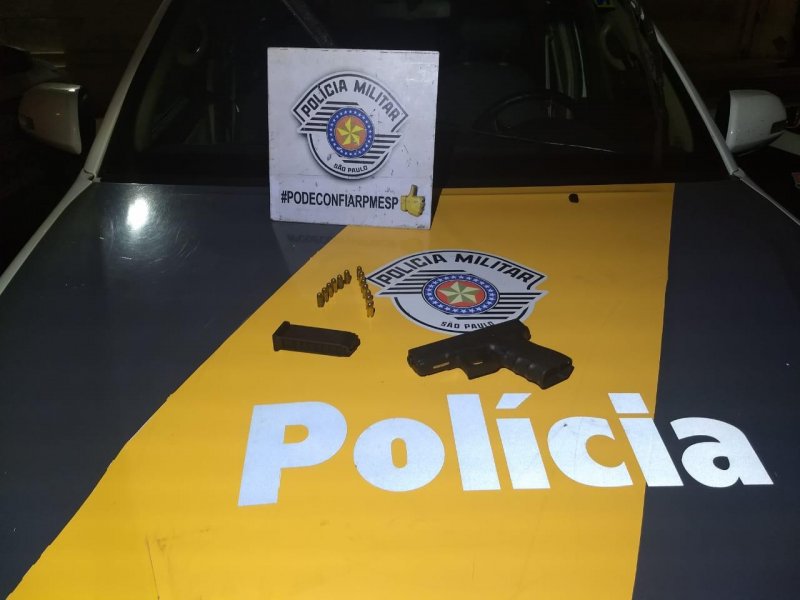 Comerciante é preso com pistola 380