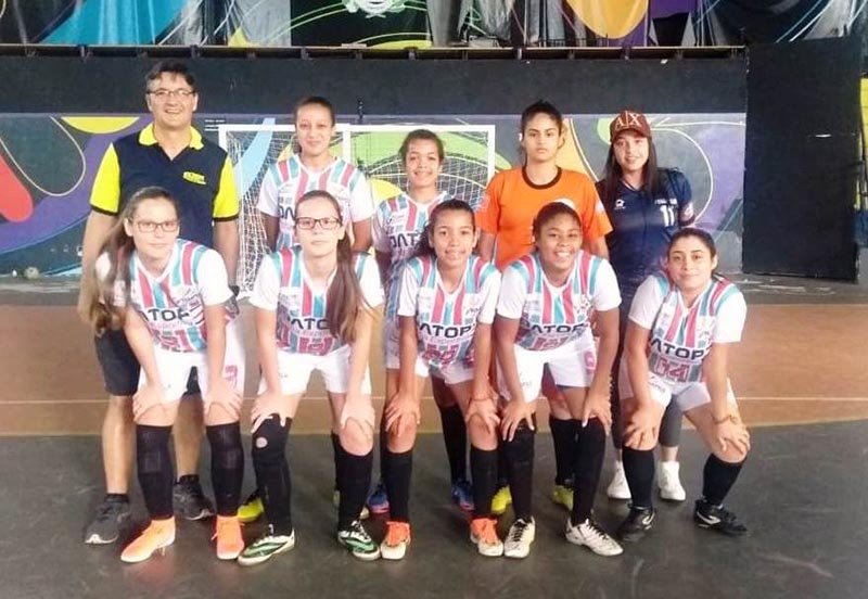 Estado de São Paulo: Atletas representam Penápolis no 2º Jogos Infantis