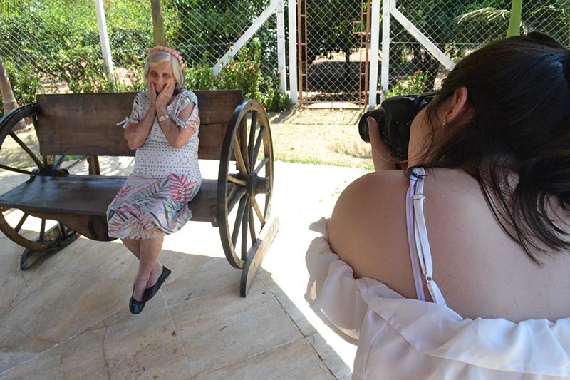 Superação: Mulheres com câncer de mama ganham dia de modelo