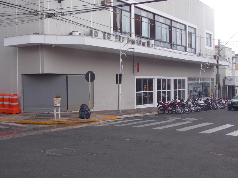 Defesa Civil desconhece retirada de interdição de shopping no centro