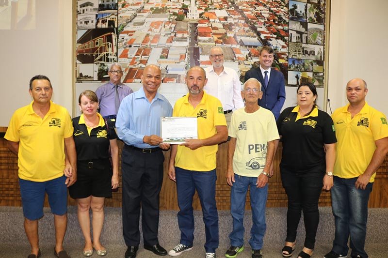 Fusqueta Clube de Penápolis recebe Moção de Congratulação na Câmara