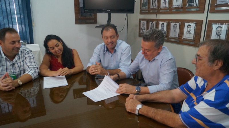 Novo emissário da Santa Terezinha terá durabilidade de 100 anos