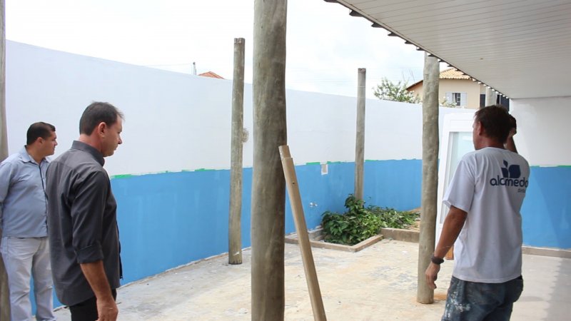 Feltrin acompanha obras de reforma da Emei Jardim Brasília  