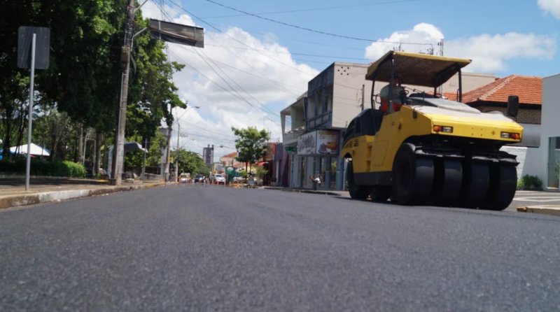 Trechos da rua Ramalho Franco e avenida Olsen são recapeados