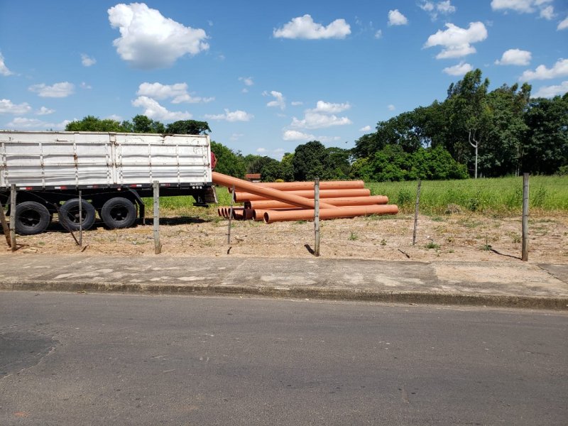 Iniciada troca do emissário da Santa Terezinha