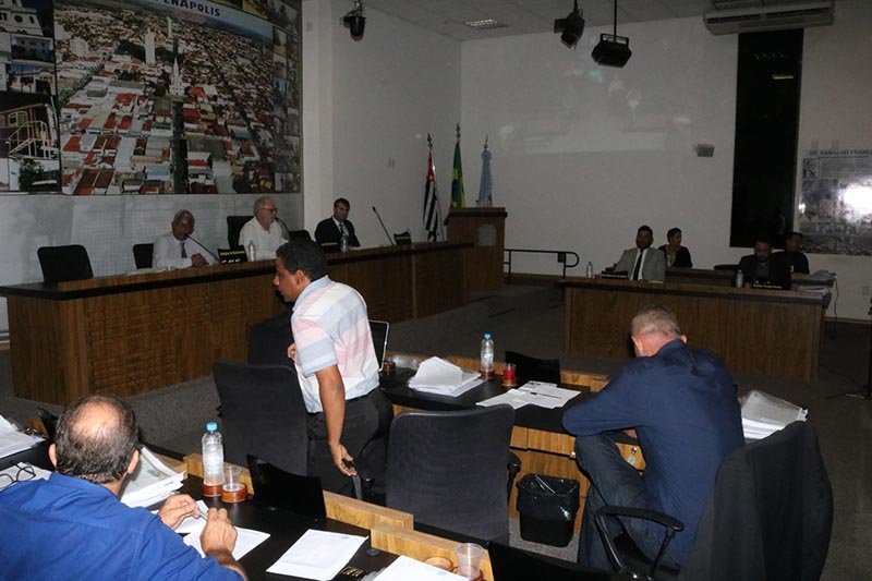 Câmara Municipal aprova novo programa de ações contra a dengue