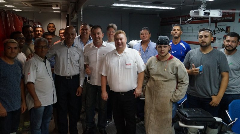 Vice Feltrin acompanha andamento do curso de Solda do Senai 