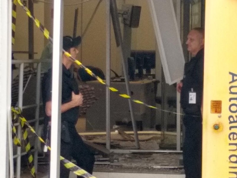 Ação criminosa: Bandidos explodem Banco do Brasil em Avanhandava