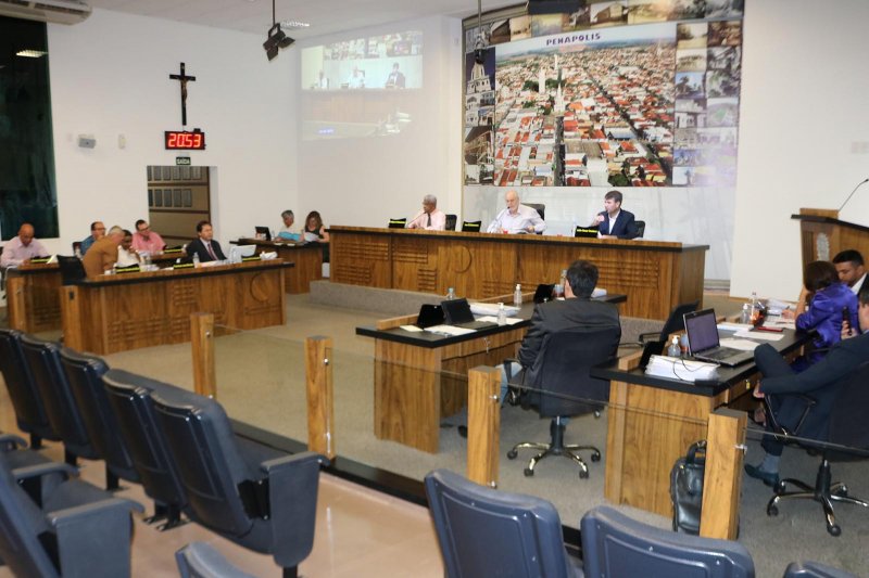 Câmara aprova reajuste de 4, 30% para servidores municipais