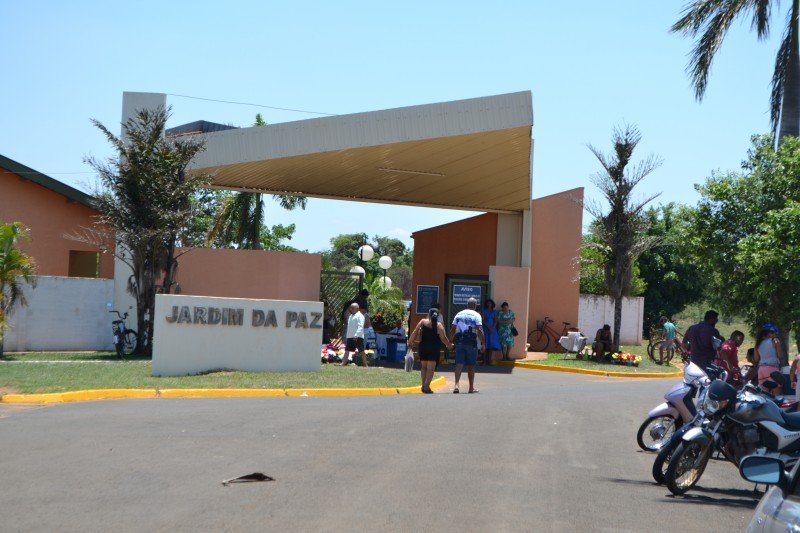 Cemitérios terão novas regras para comercialização de sepulturas