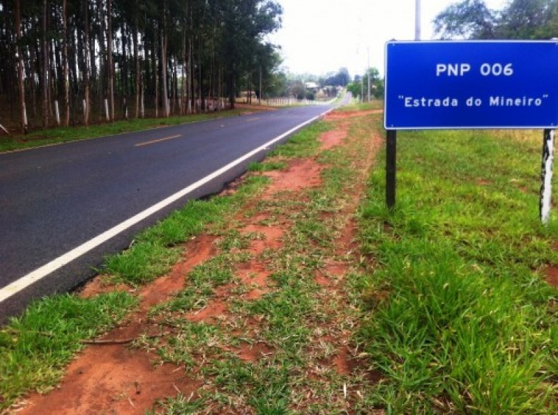 Bandidos invadem sítio na Estrada do Mineiro e furtam vários objetos