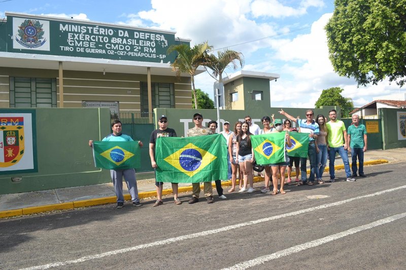Manifesto também ocorre em Penápolis