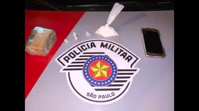 Dois são presos por tráfico na estrada Francisco Salla